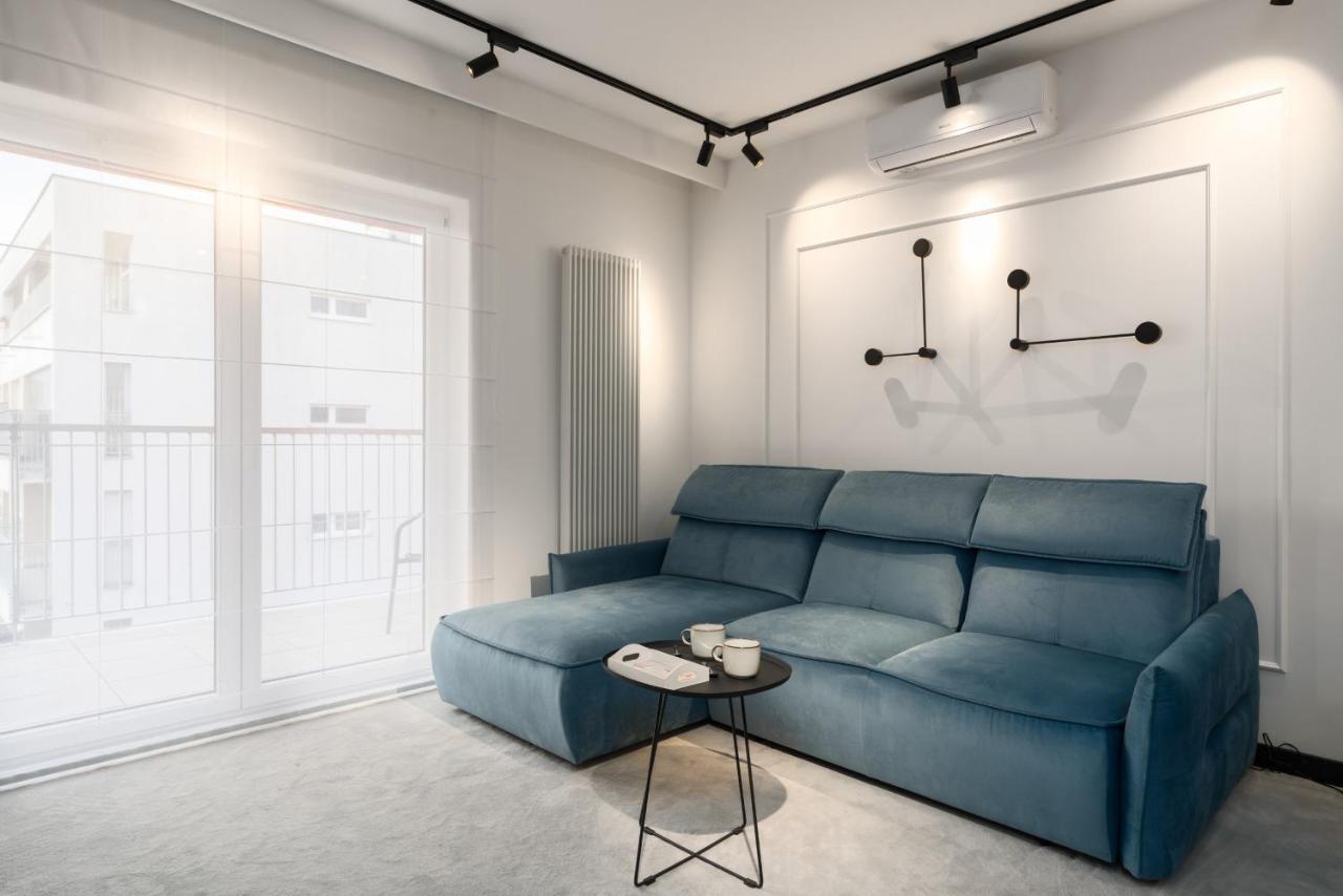 Wilczak Apartment With Free Garage Poznan By Noclegi Renters エクステリア 写真